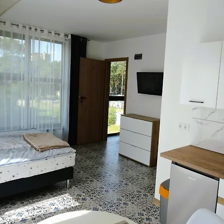 아파트 A Comfortable In Mrze Yno 므르제지노