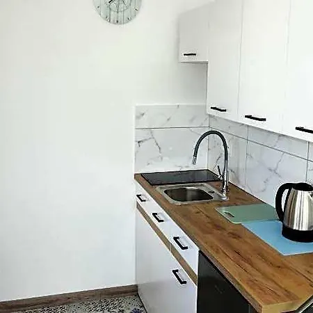 Apartment In Mrze Yno By Blue Flag